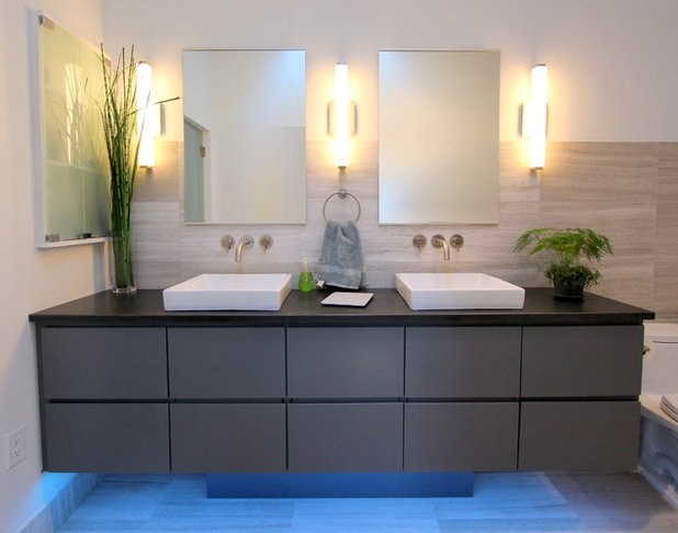 Contemporain Salle de Bain by Change Your Bathroom©