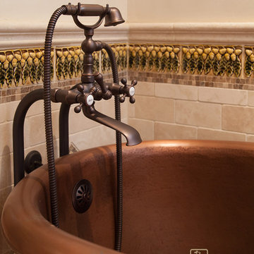 Copper Tub Acorn Bath in Cottage