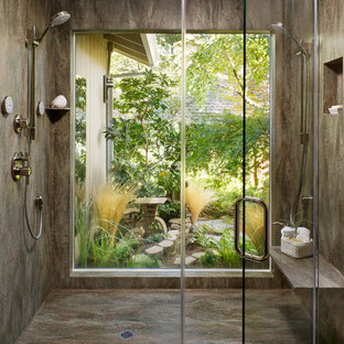 Foto de cuarto de baño contemporáneo con ducha doble