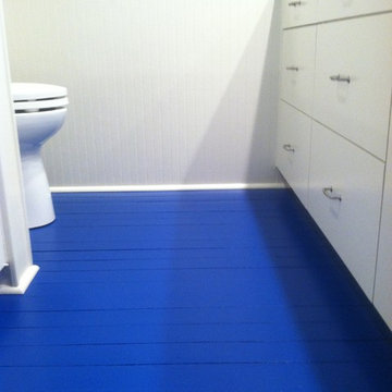 Cottage bathroom floor