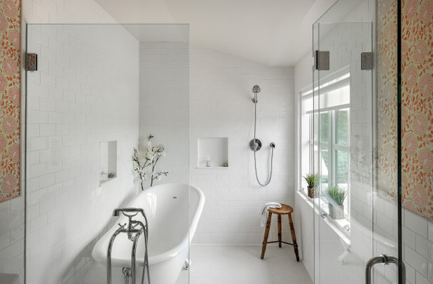 カントリー 浴室 by Crisp Architects