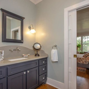 Craftsman Bungalow Bathroom Update w/ Nod to the Past