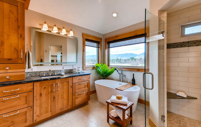 Room of the Day: Craftsman-Style Master Bath With a View