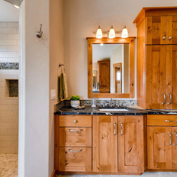 Craftsman Master Bath