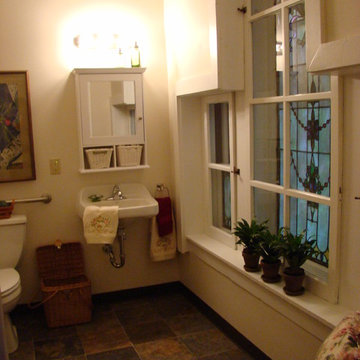 Crawfordsville Historic Home Accessible Bathroom Renovation