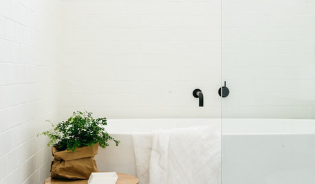 10 Beautifully Minimal Bathrooms