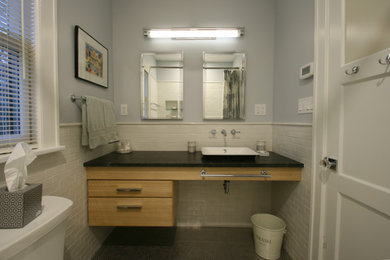 Example of a small eclectic bathroom design in New York