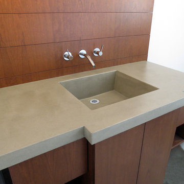 Custom Contemporary Concrete Vanity Bathroom Sink