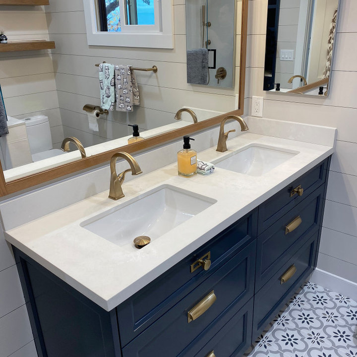 Navy Blue Bathroom Vanity Photos & Ideas Houzz