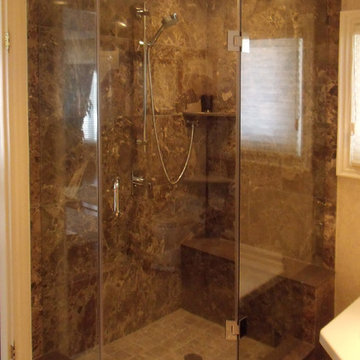 Custom Neo-Angle Shower Door
