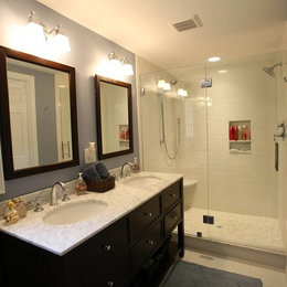 https://www.houzz.com/hznb/photos/custom-renovations-traditional-bathroom-cleveland-phvw-vp~19930804