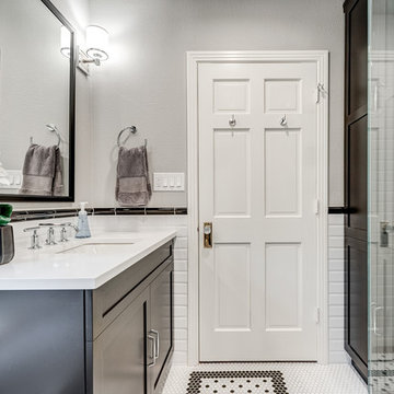 Dallas Guest Bathroom in Black & White