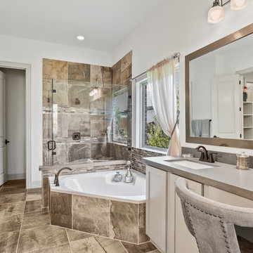 Dallas, Texas | North Creek - Premier Magnolia Owner's Bathroom