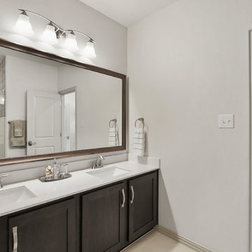Dallas, Texas | Verona - Journey Latitude Owner's Bathroom