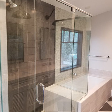 Dana Point Project Shower Enclosure With Tub