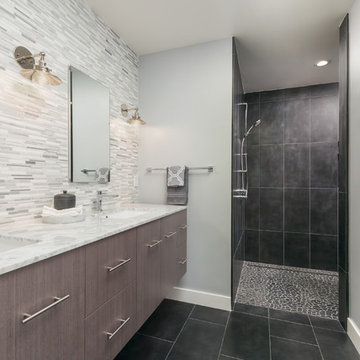 De Anza - Modern Master Bath