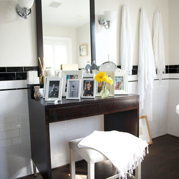 Designer’s Cottage: Bathroom