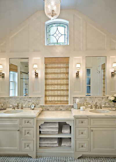 Traditional Bathroom by Diana Bier Interiors, LLC