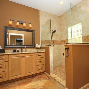 Doorless-Entry Shower - Monarch Builders - SW Florida