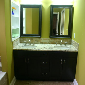 Double Master Vanity with Framed Mirrors