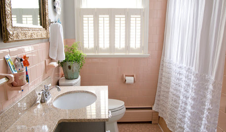 Houzz Call: Have a Beautiful Small Bathroom? We Want to See It!