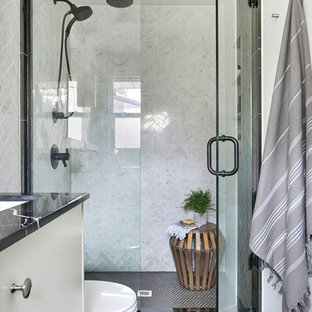 Küchendesign Mit Grauen Und Weißen Schränken : 75+ Gästetoiletten mit