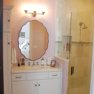 Dura Supreme - Pink Guest Bath