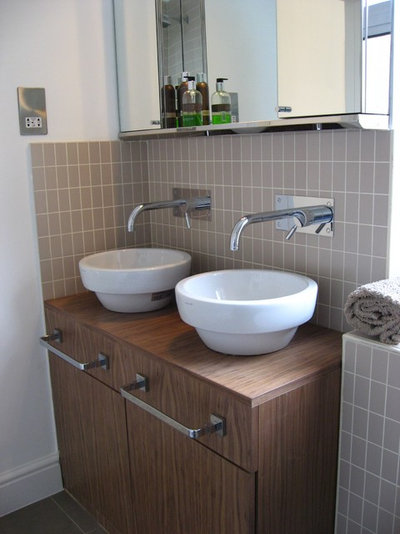 Contemporary Bathroom East Duwich Shop Conversion into a 3 bedroom home