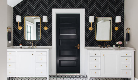 How to Decorate With Black and White in the Bathroom