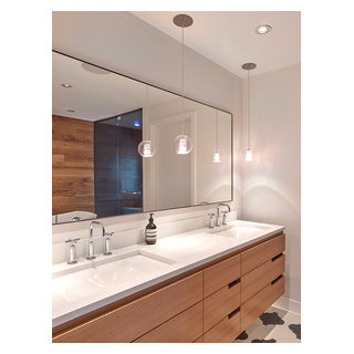 Edmonton Contemporary Remodel - Modern - Bathroom - Edmonton - by Mindy ...