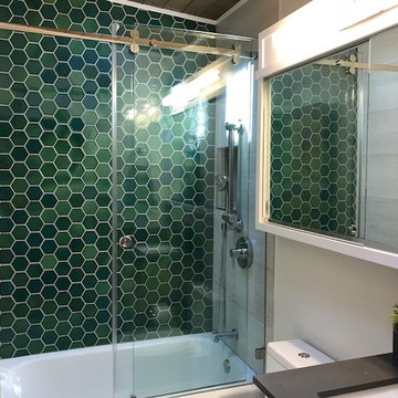 El Cerrito Hills Mid Century Modern Guest Bathroom