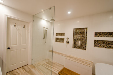 El Granada Master Bathroom