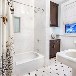 https://www.houzz.com/photos/eleanor-street-1-transitional-bathroom-phvw-vp~6488230