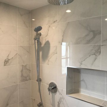 Elegant Calacatta Tile Bathroom Reno