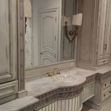 Elegant Guess Bathroom