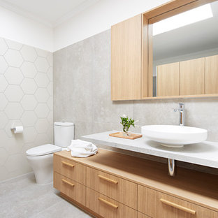 75+ Badezimmer mit Steinplatten und Aufsatzwaschbecken Ideen & Bilder