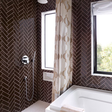 En Suite Bathroom - Rain Shower Detail