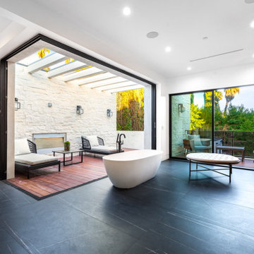Encino bath room