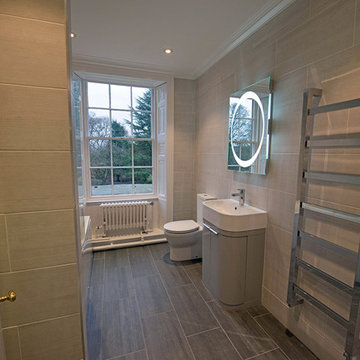 Ensuite Bathroom with overhead shower