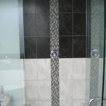 Ensuite Washroom Shower - Daniel Court, Markham