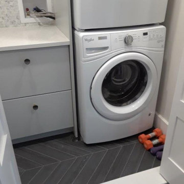 Ensuite with Laundry