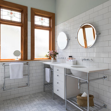 Epsom Bungalow - Bathroom