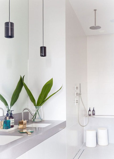 コンテンポラリー 浴室 by Callender Howorth Interior & Architectural Design