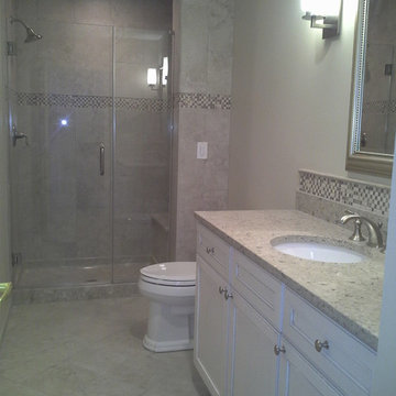 Extra Shower Space at the Shore