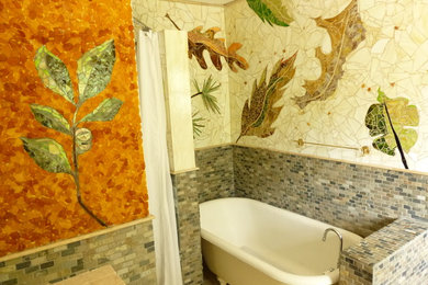 シカゴにあるエクレクティックスタイルのおしゃれな浴室の写真