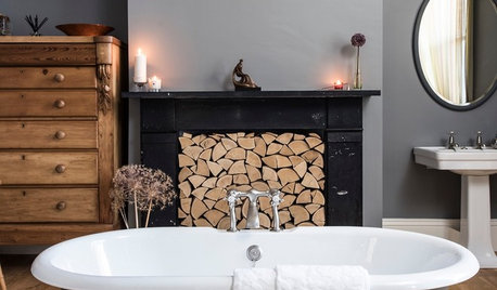 How to Pretty Up Your Bathing Space the Vintage Way