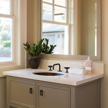 Farmhouse Bathroom