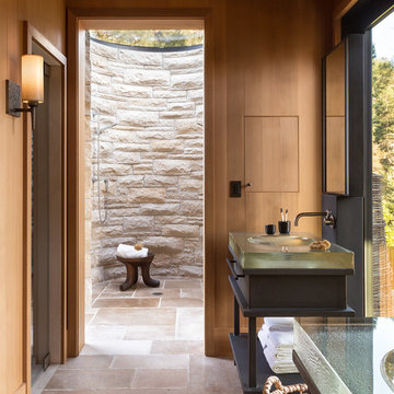 Farmhouse Bathroom