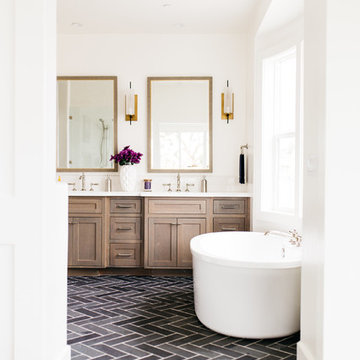 Farmhouse Bathroom