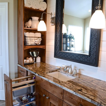 Farmhouse Master Bath